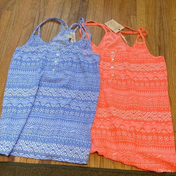 Tanks - Picture 1 of 3